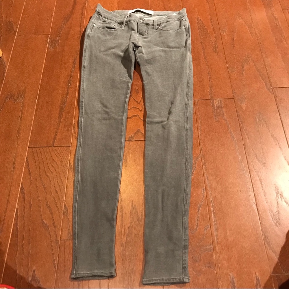 Abercrombie Gray Jeggings